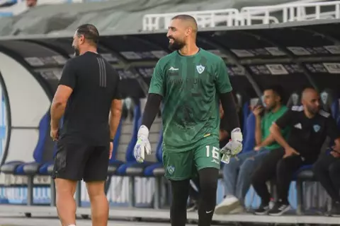 عامر عامر: نقطة أمام الأهلي ليست سيئة.. والقادم سيكون أفضل 